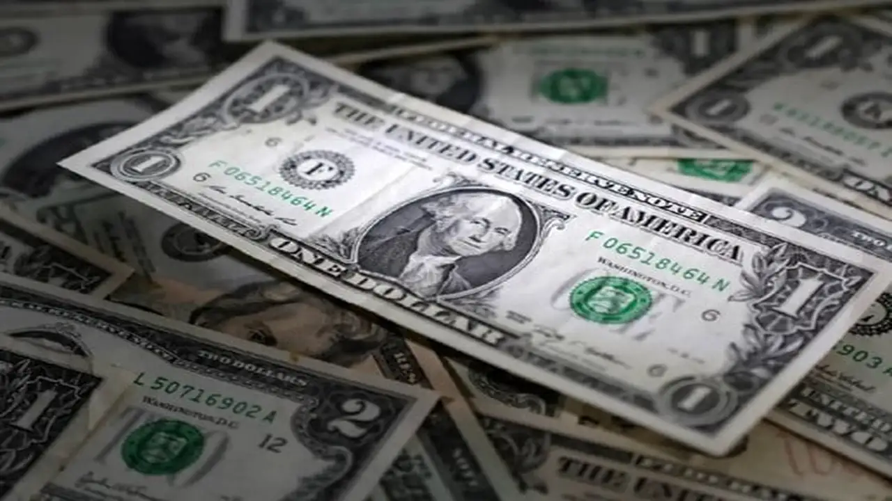 ارتفاع الدولار.. تريث المركزي الأمريكي في خفض الفائدة يغير مسار الأسواق العالمية